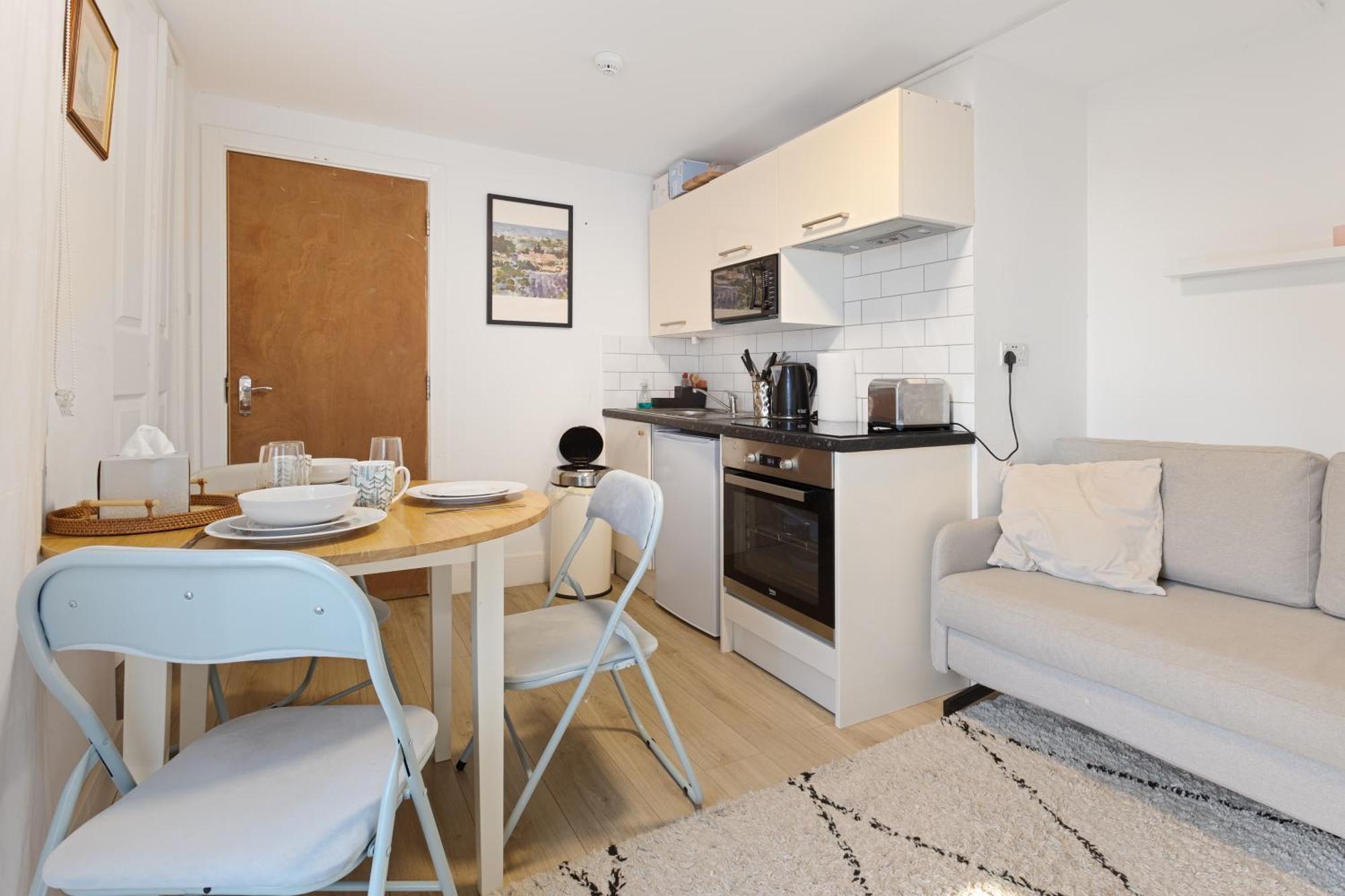 Appartamento Modern Flat & Balcony In Historic West Kensington